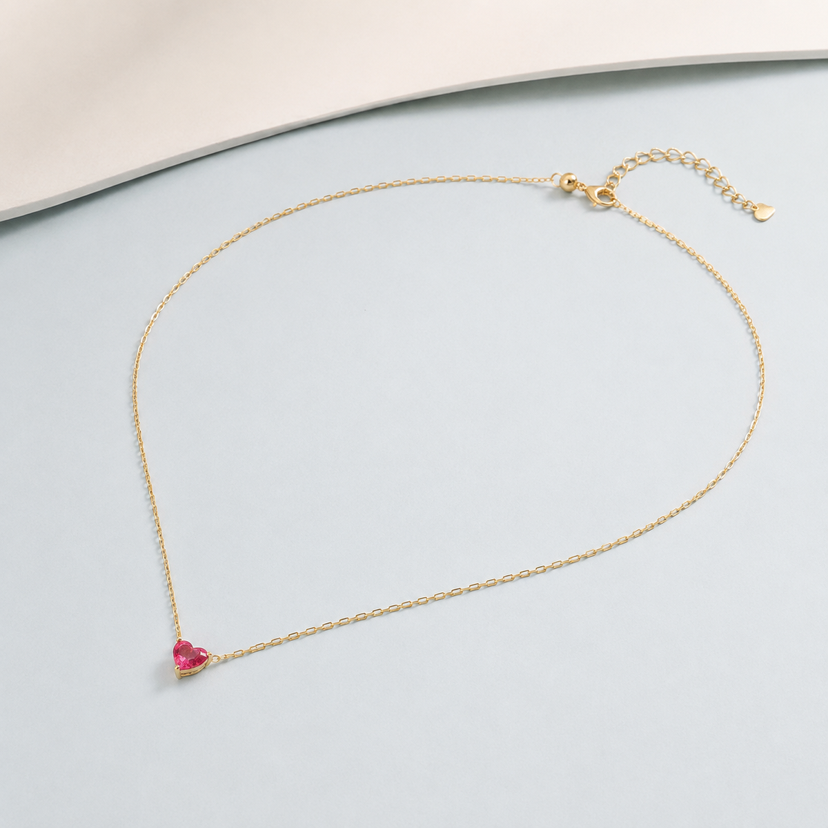 Vintage Red Gemstone Heart Necklace — angle and structure view — CRYSTARO