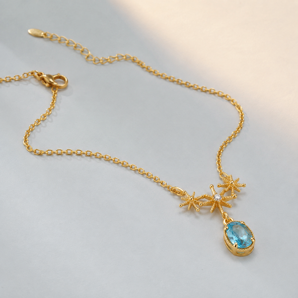 Blue Starburst Pendant Necklace — angle and structure view — CRYSTARO