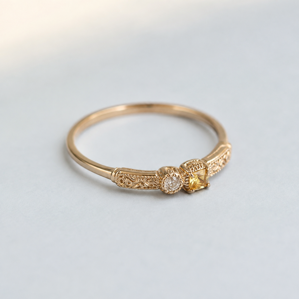 Three Stone Crystal Band Ring — angle and structure view — CRYSTARO